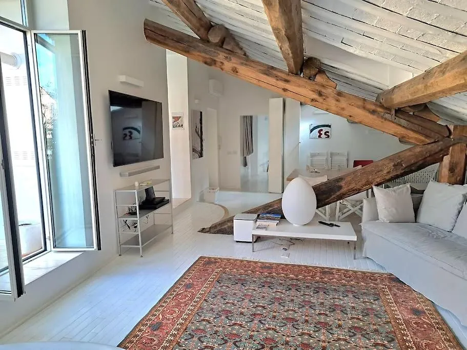 Pantheon White Penthouse Villa Rome